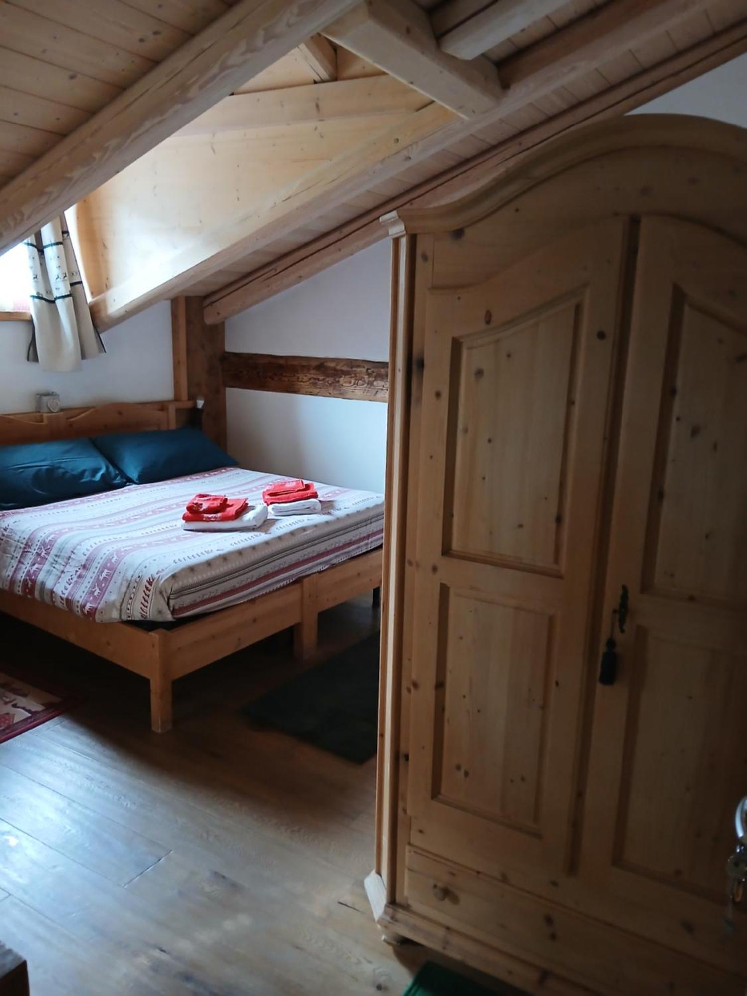 Beb La Stube Dei Partel Bed and Breakfast Ziano di Fiemme Eksteriør billede