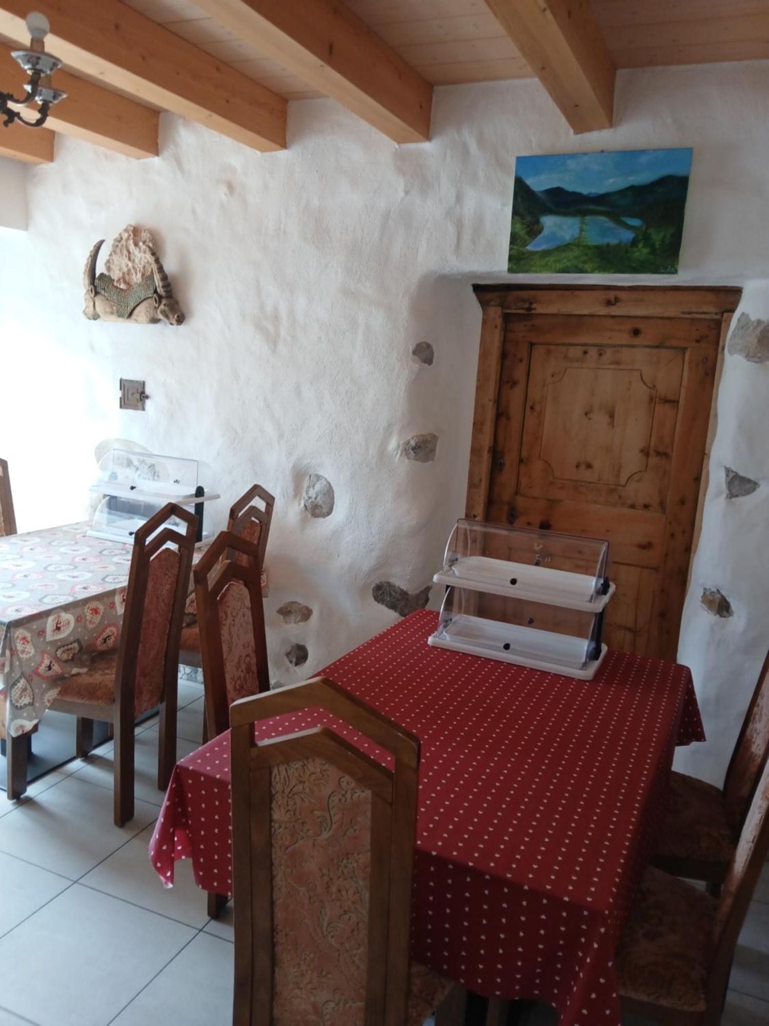 Beb La Stube Dei Partel Bed and Breakfast Ziano di Fiemme Eksteriør billede