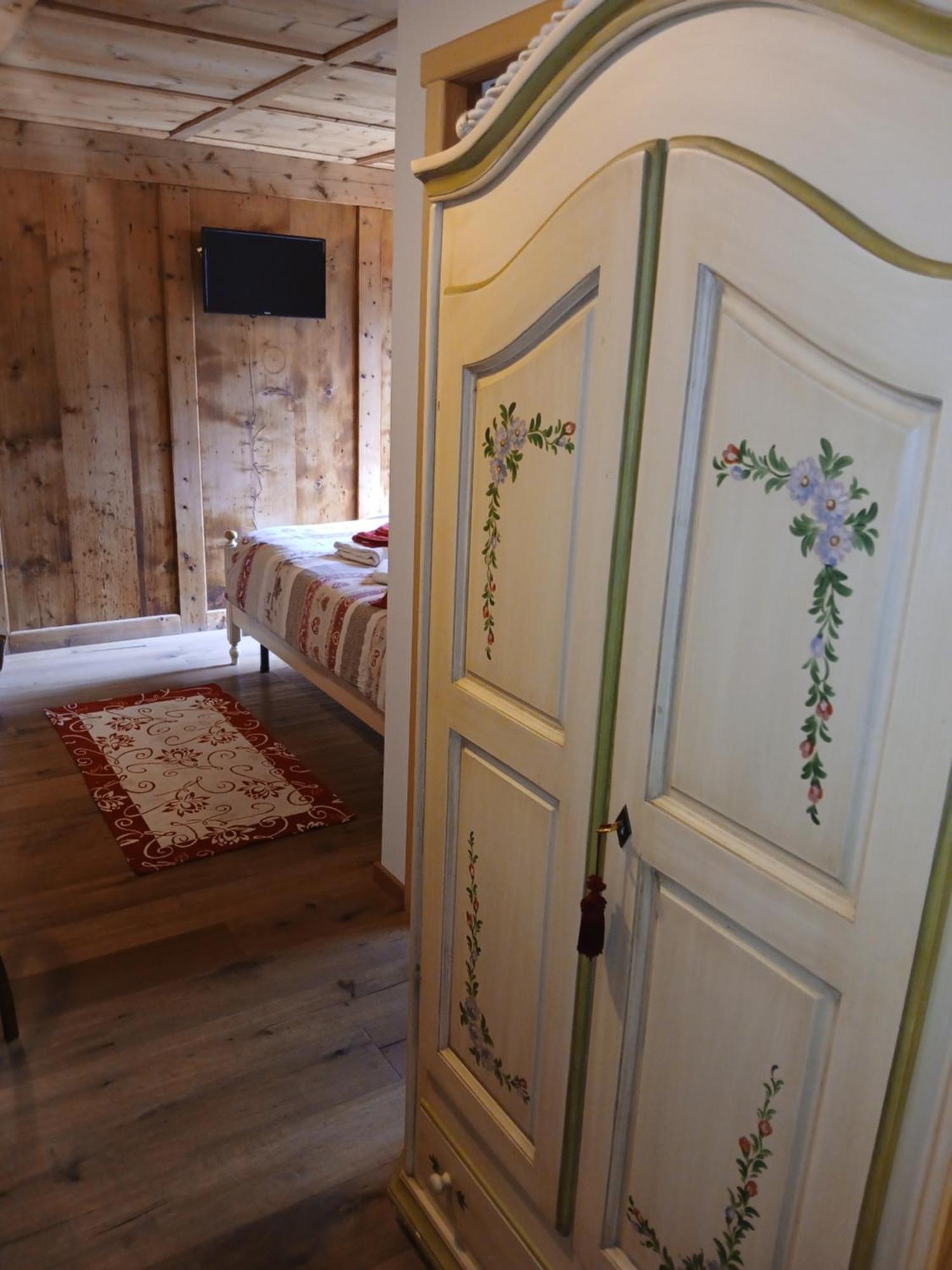 Beb La Stube Dei Partel Bed and Breakfast Ziano di Fiemme Eksteriør billede