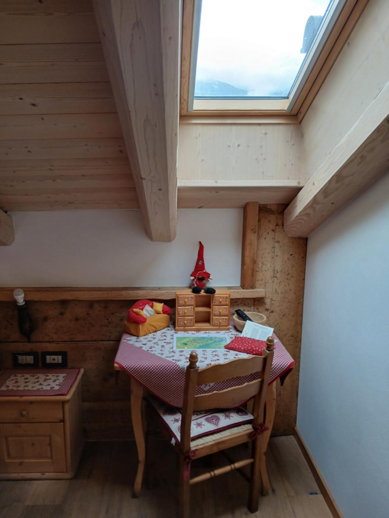 Beb La Stube Dei Partel Bed and Breakfast Ziano di Fiemme Eksteriør billede