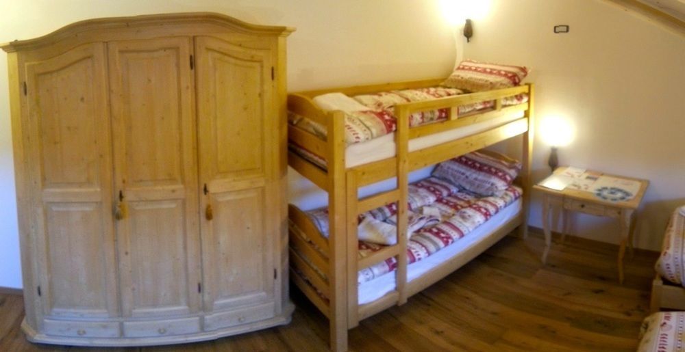 Beb La Stube Dei Partel Bed and Breakfast Ziano di Fiemme Eksteriør billede